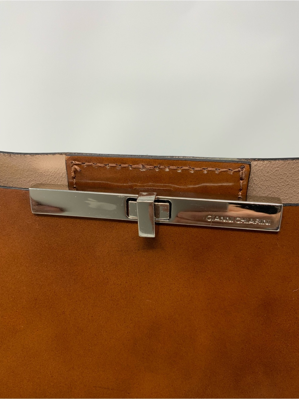 Gianni Chiarini Florentine Italian Leather Tote - Picture 3 of 16